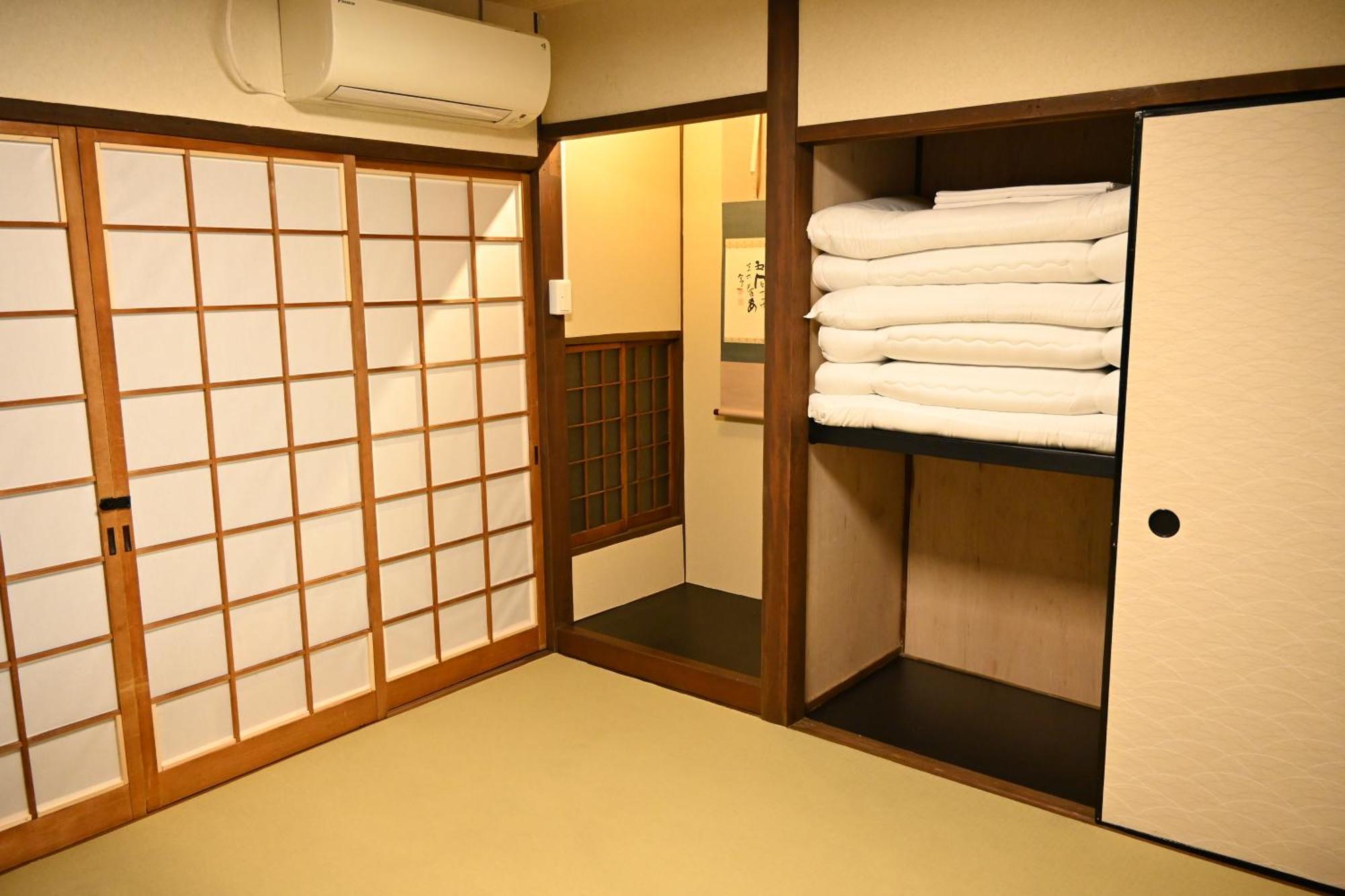 Kyoto Central Base Экстерьер фото
